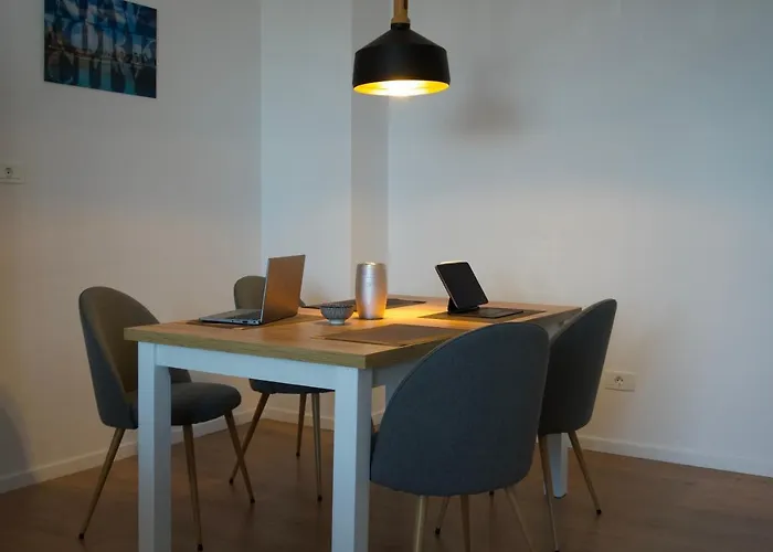 Chronos - Modern And Stylish